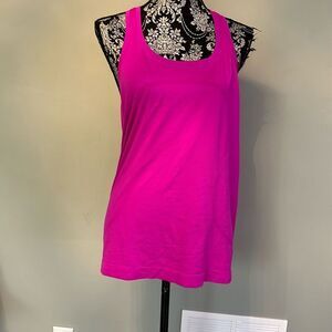 Lululemon size 10 top